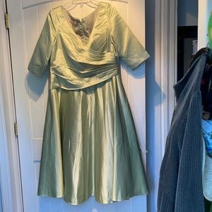 JJ house mint green semi formal 3/4 length dress